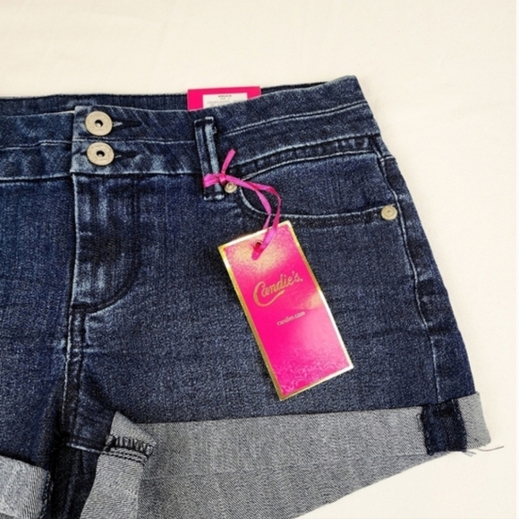 Candies fold leg jeans shorts - Picture 3 of 6